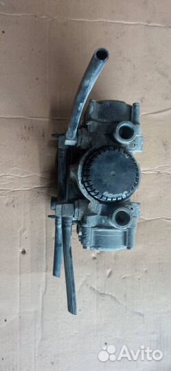 Кран главный тормозной DAF XF 105 2008 4801040030