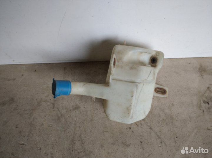 Бачок омывателя Fiat Albea 2008