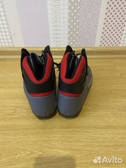 Лыжные ботинки spine comfort