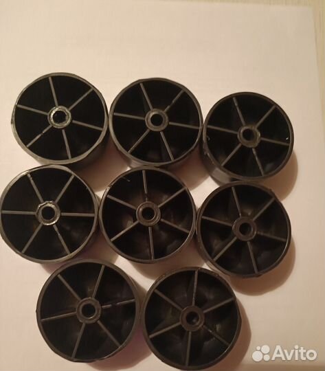 Ножки для акустических систем