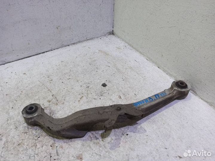 Рычаг задний поперечный правый