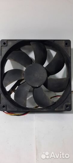 Вентилятор 120x120x25 DC 12V 0.25A Titan TFD-1202