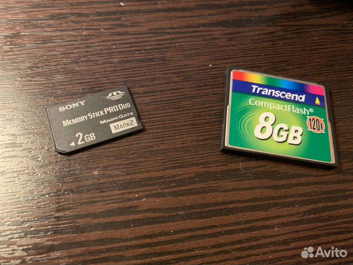 Зеркальный фотоаппарат Sony alpha 700