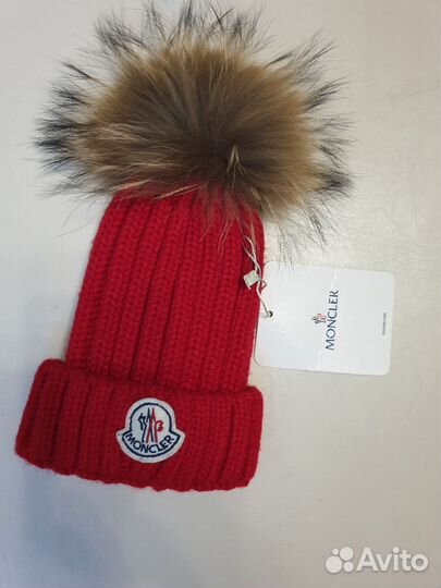 Новая шапка M.O.N.C.L.E.R с помпоном