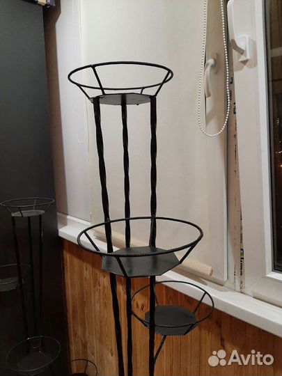 Подставка для цветов