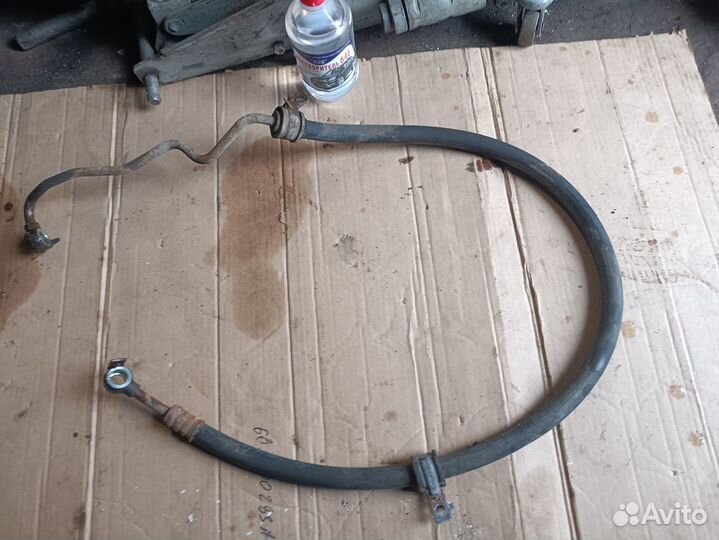 Трубка гура Mitsubishi Lancer 9