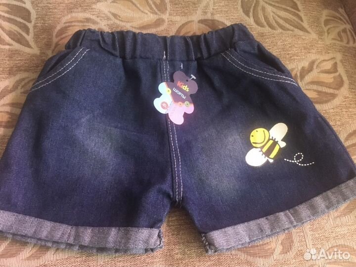 Шорты джинсовые новые р. 128 (ближе к р. 122)
