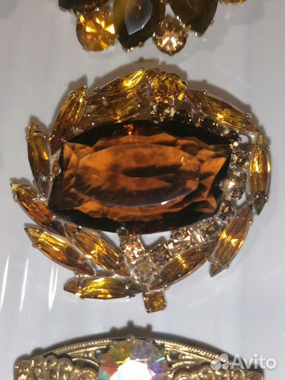 Винтажные броши Чехословакия