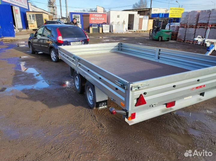 Прицеп легковой 817739.001 с опорным колесом