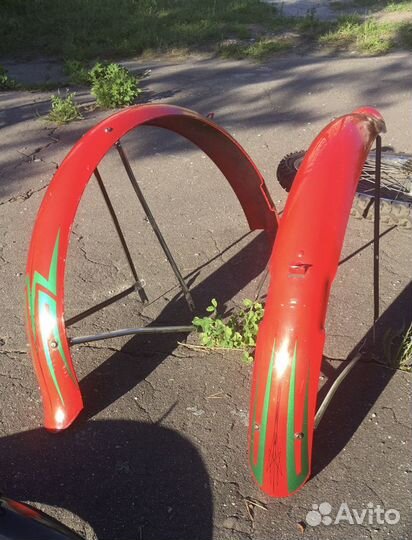 Колёса, подсиделы, рули, седла, велозапчасти