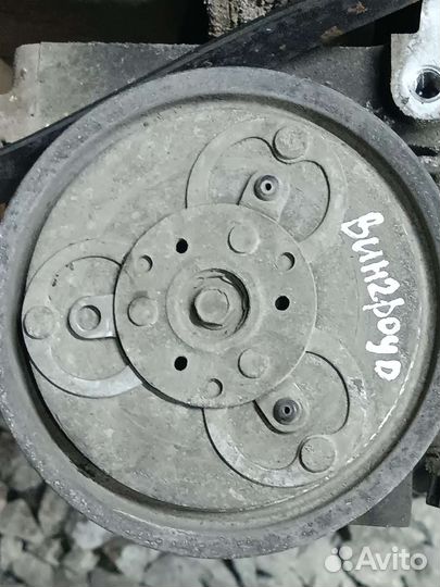 Компрессор кондиционера Ниссан Вингроуд 2