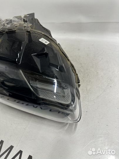 Porsche Taycan Matrix LED Shadow фара правая