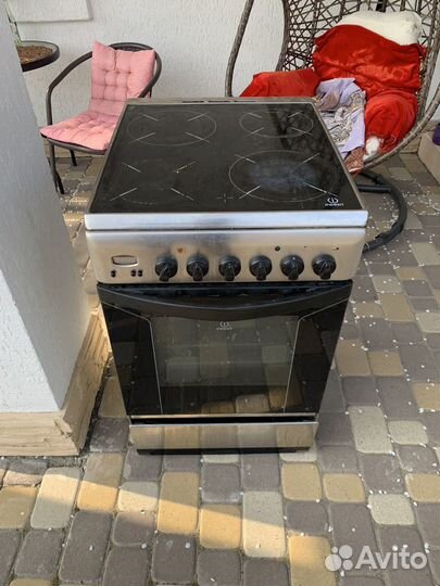 Плита электрическая indesit
