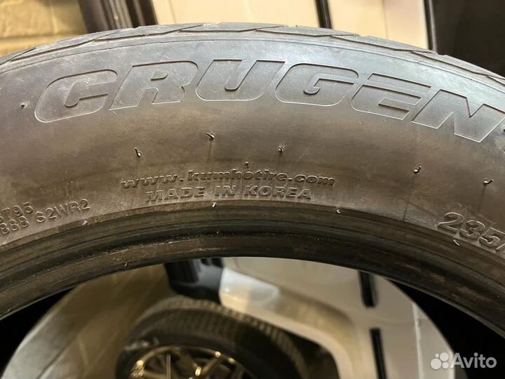 Kumho Crugen HP91 235/55 R19 101V