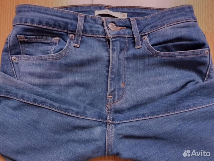 Джинсы Levis W25/L34