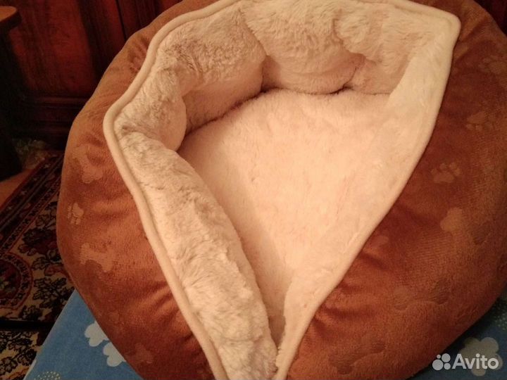 Лежанка для собак и кошек