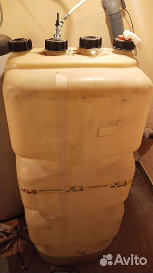Бак для дизельного топлива 750