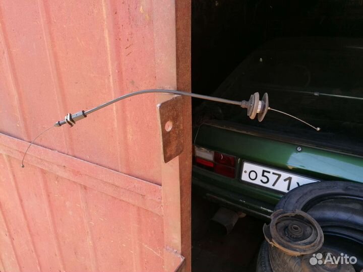 Тросик газа Volvo 940