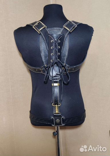 Кожаная портупея для меча