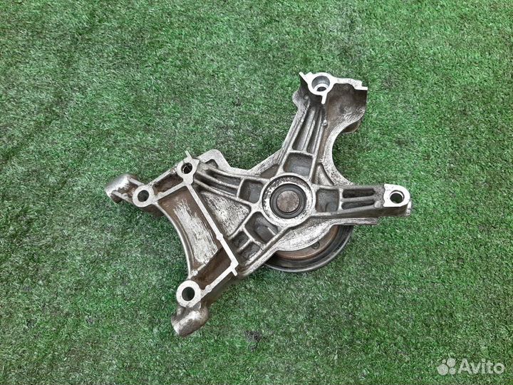 Вискомуфта toyota land cruiser UZJ100 2UZ-FE контр