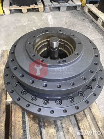 Бортовой редуктор Hyundai R520LC-9S 39QB-42101