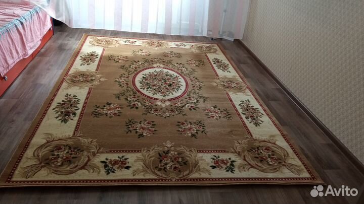 Ковер новый