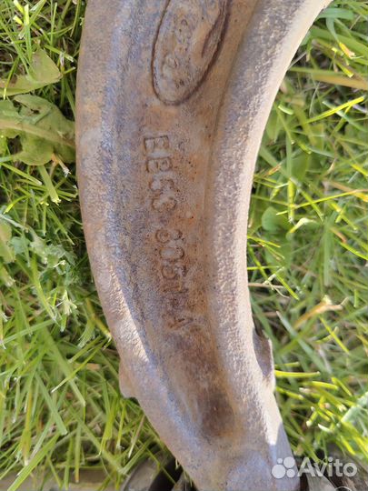 Рычаги передние Ford Explorer 5