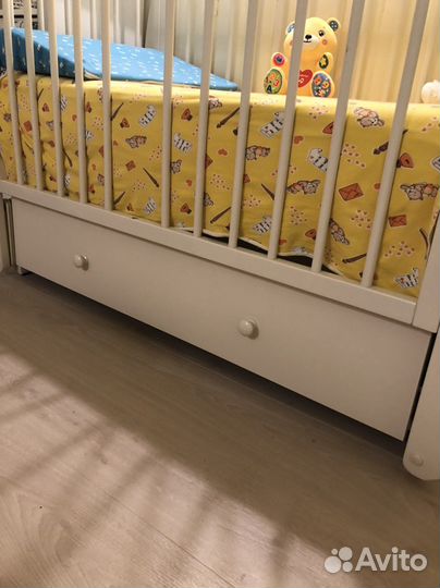 Кроватка детская