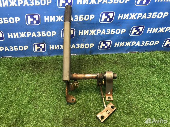 Ручник Mitsubishi Pajero 3 V6 3.2D 4M41