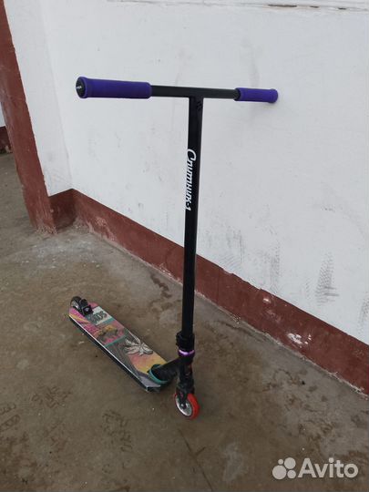 Трюковой самокат парк