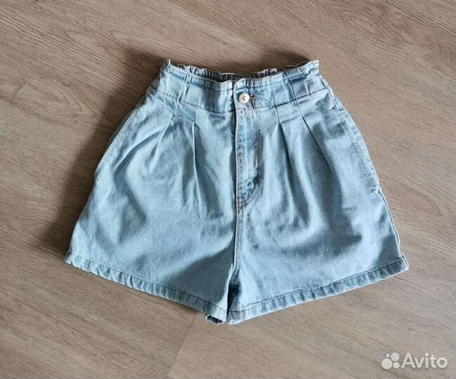Фирменные джинсовые шорты, рост 146-152