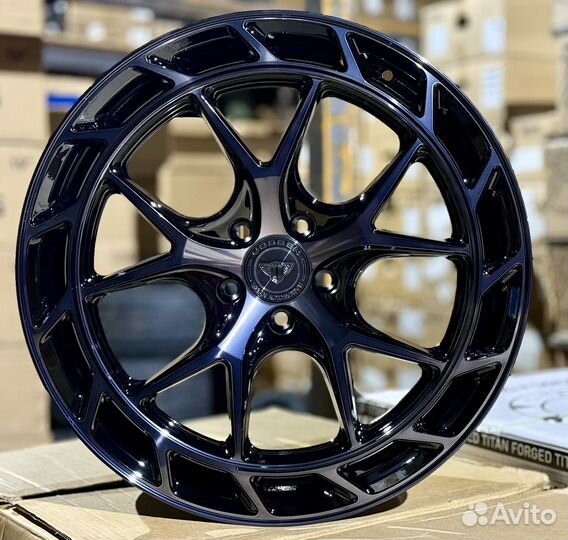 R19 5x112 Vossen LC3-01T B/PB