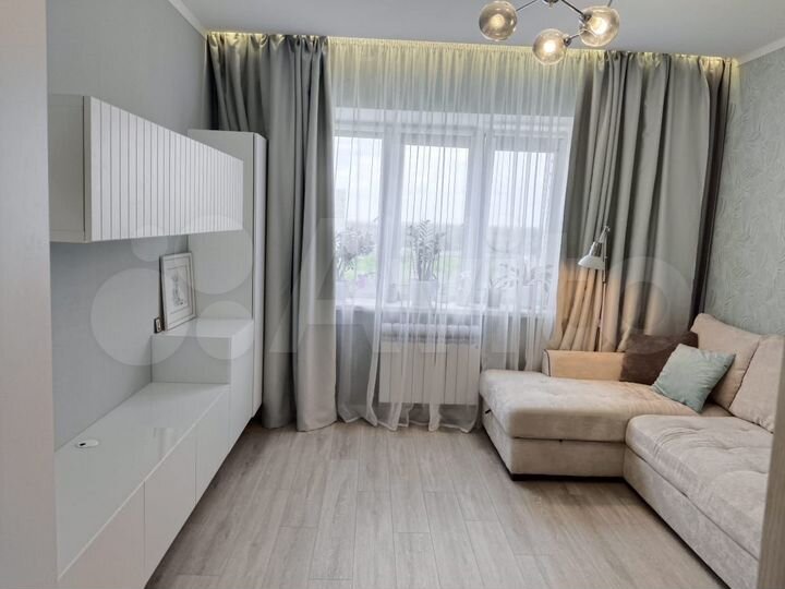 2-к. квартира, 63 м², 10/10 эт.