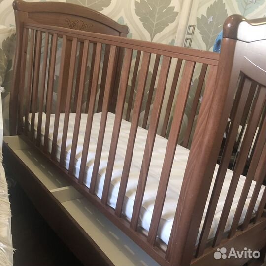 Детская кроватка Bambolina