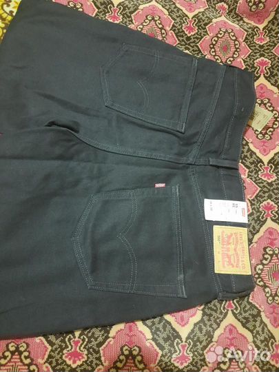 Джинсы LeviS черные размер 52 по поясу