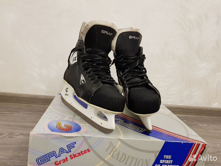 Продаю хоккейные коньки