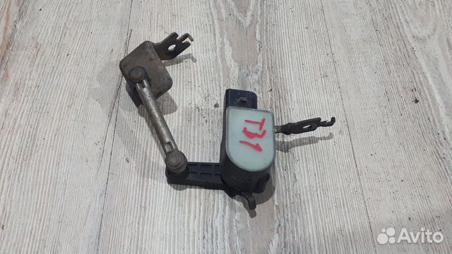 Датчик положения кузова Nissan X-trail T31