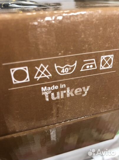 Скатерть новая 160 на 220 см с салфетками