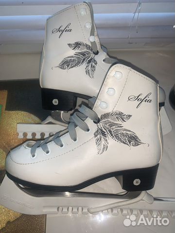 Коньки фигурные