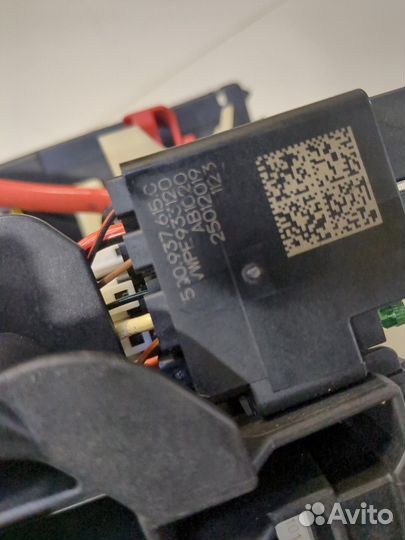 Блок предохранителей Volkswagen Atlas, 2019