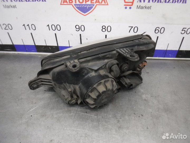 Фара передняя правая Hyundai Santa Fe classic D4EA