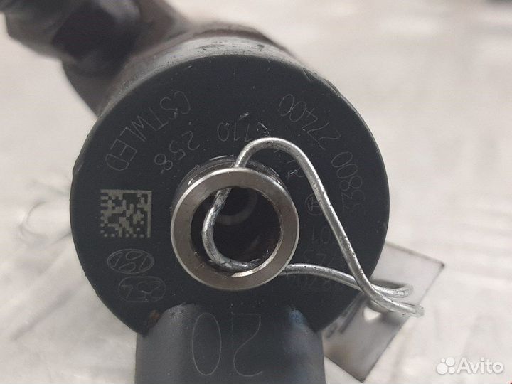 Форсунка для Hyundai-KIA Carens 2 (UN)