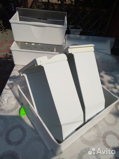 Ящики внутренние от холодильника Аристон