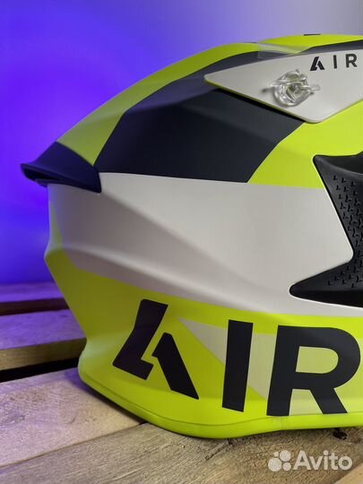 Внедорожный шлем Airoh Twist 2.0 Bit Yellow