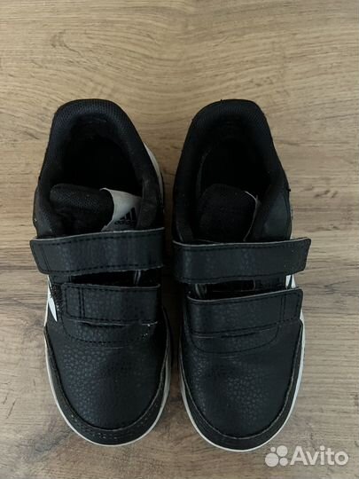 Кроссовки детские adidas 27 размер