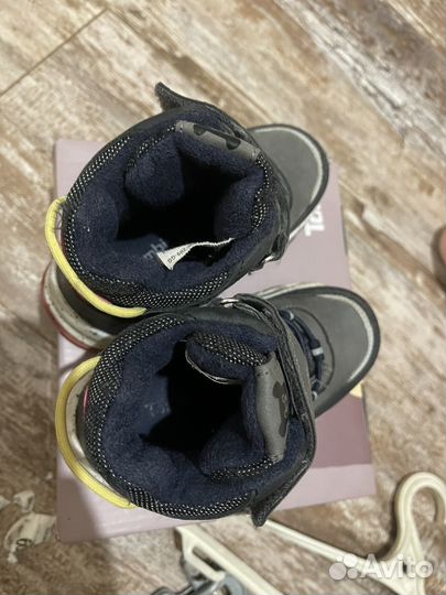 Ботинки для мальчика 25