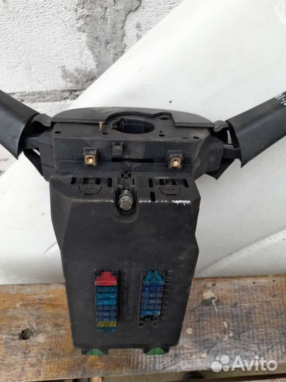 Блоки предохранителей фольксв.лт