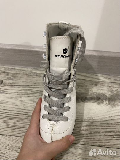 Коньки фигурные 34 размер