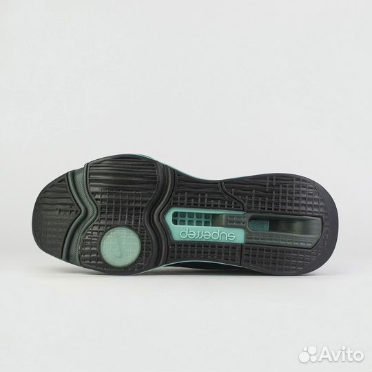 Кроссовки Nike Air Zoom SuperRep 3