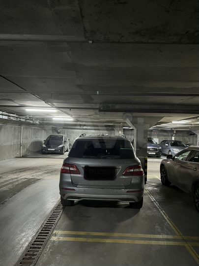 Машиноместо, 15 м²